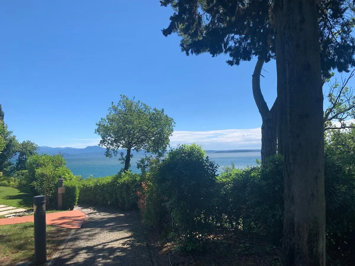 Apartment Gardazzurro Lake View Padenghe sul Garda
