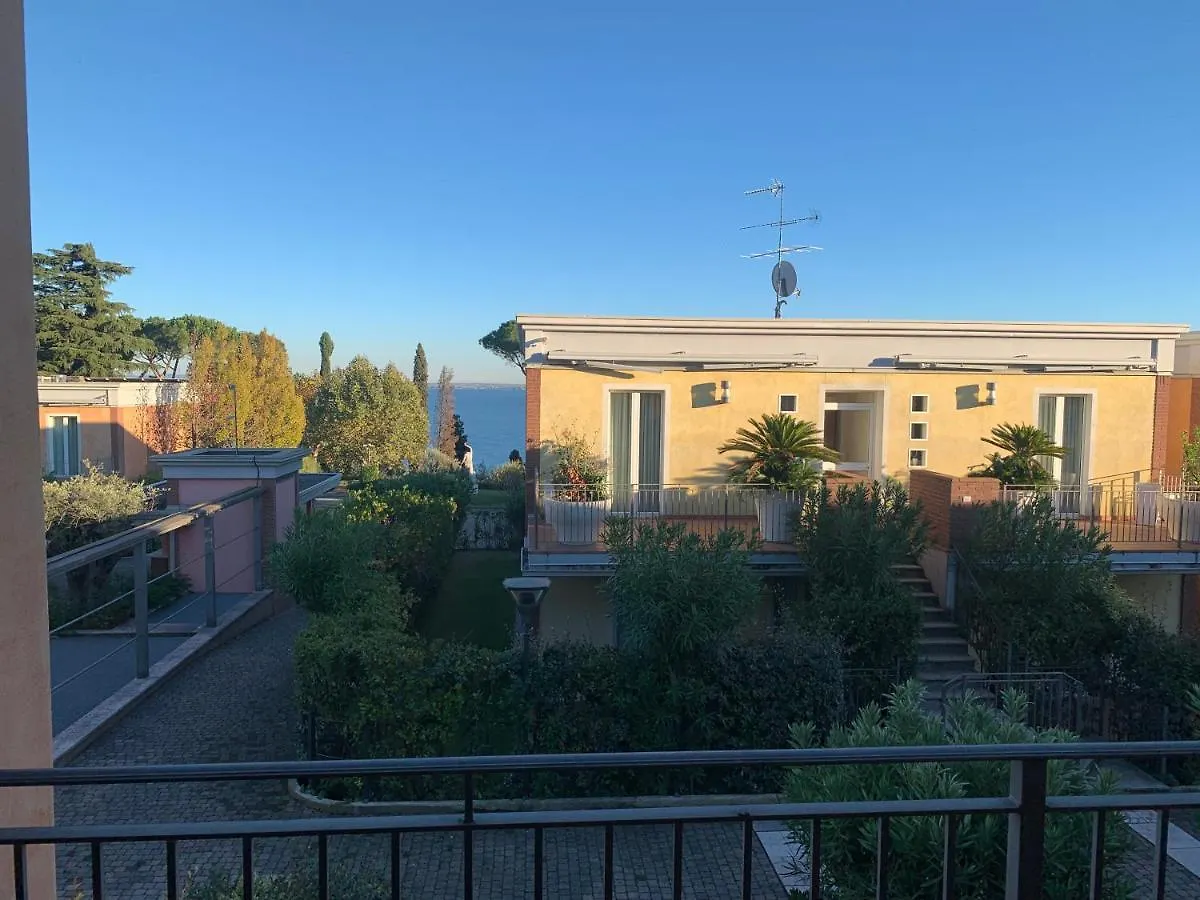 Gardazzurro Lake View Padenghe sul Garda Italy