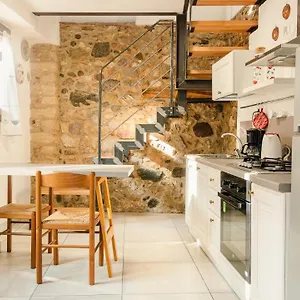 Apartment La Casa Di Nonna Agnese - Italian Homing, Padenghe sul Garda